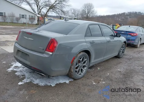 2017 Chrysler 300 300S Awd z USA, uszkodzony, nr VIN 2C3CCAGG6HH591895